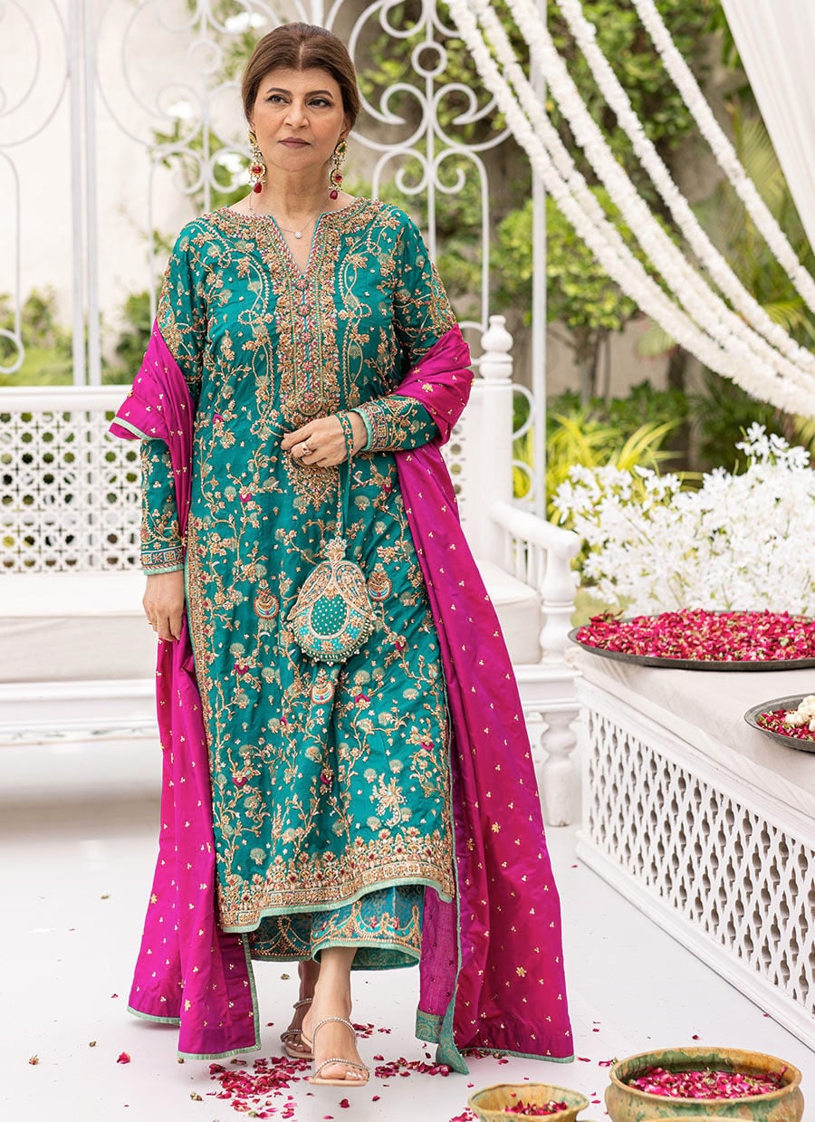 FARAH TALIB - Emerald