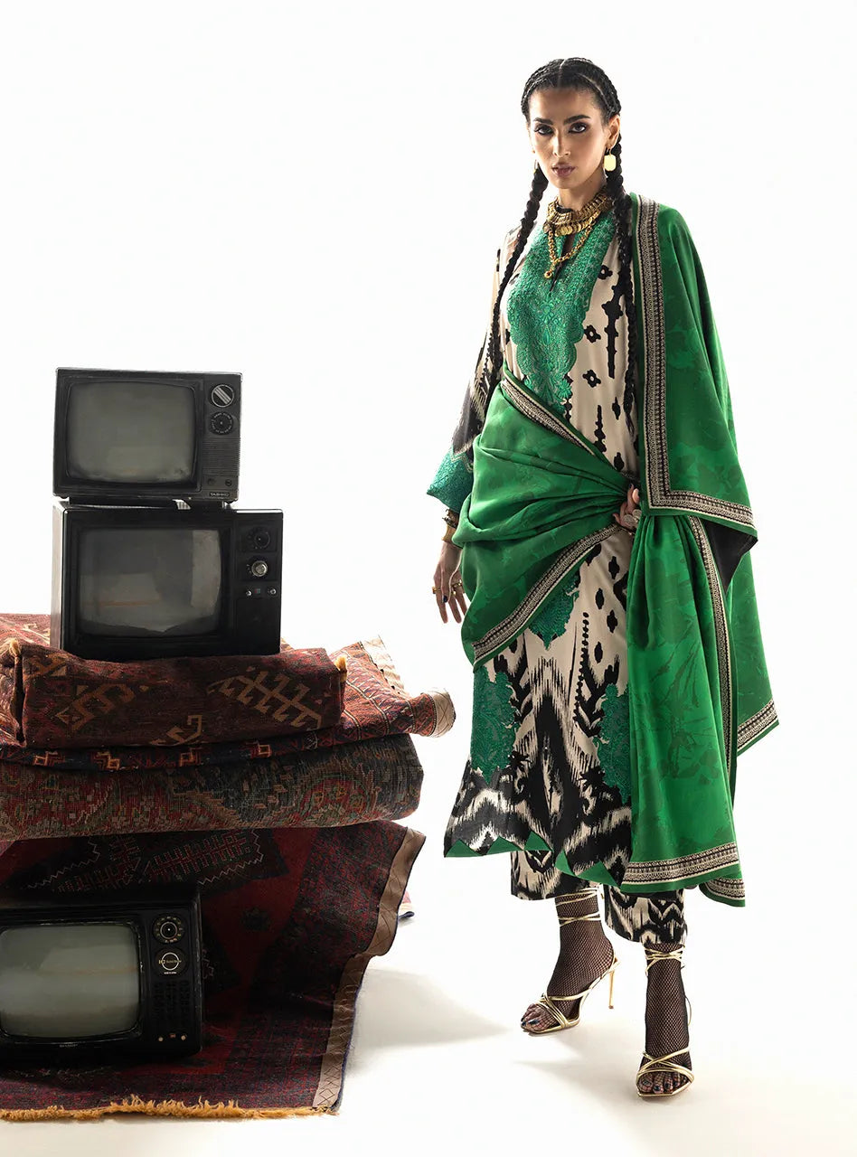 Zainab chottani - Lawn Noyava