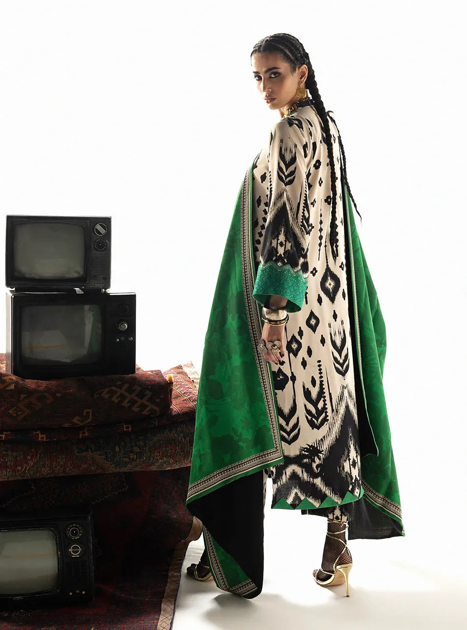 Zainab chottani - Lawn Noyava