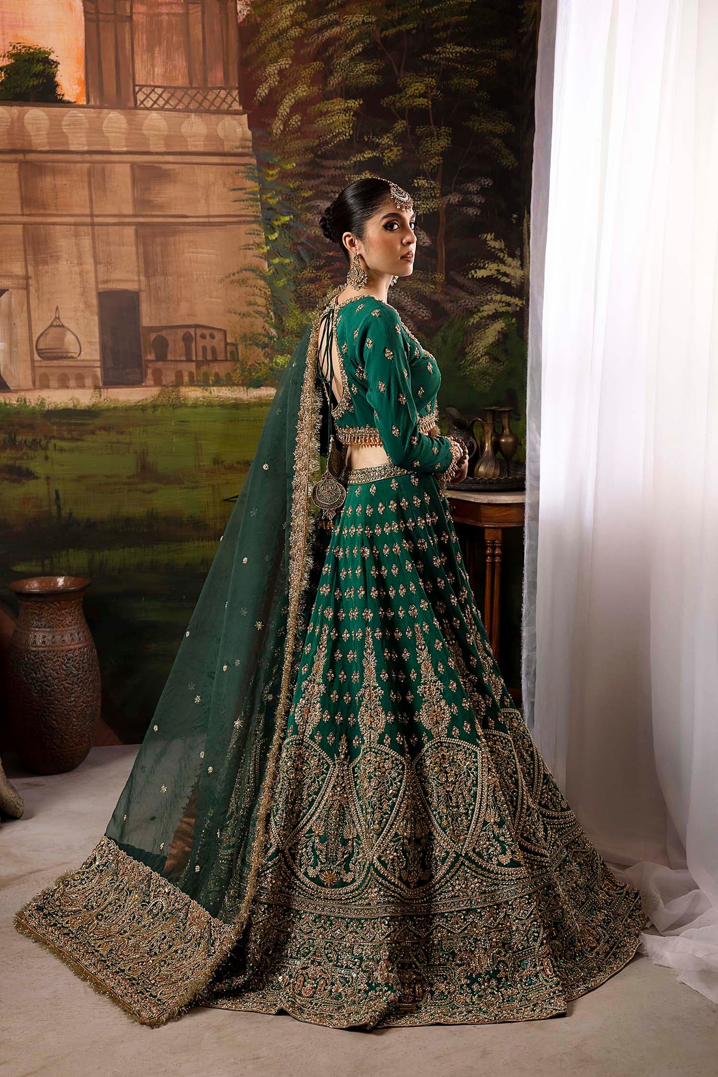 Nuriyaa - Kiara Bridal emerald