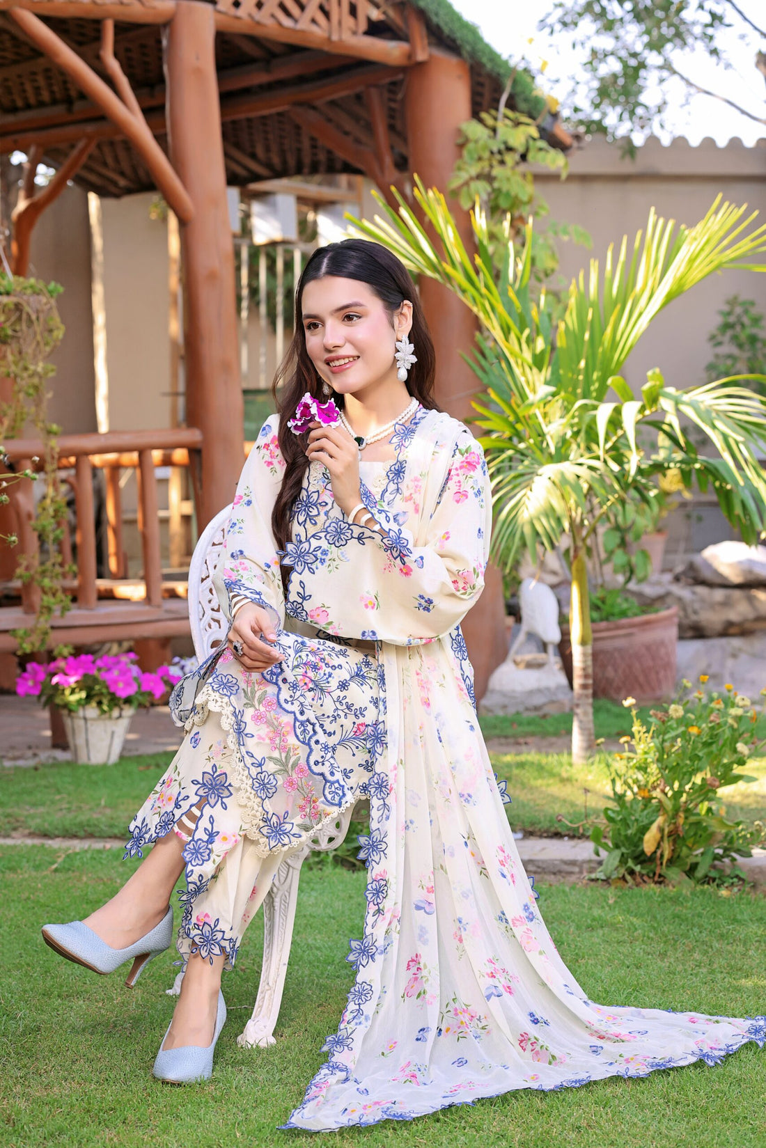 Aneela’s Lawn - ivory blues