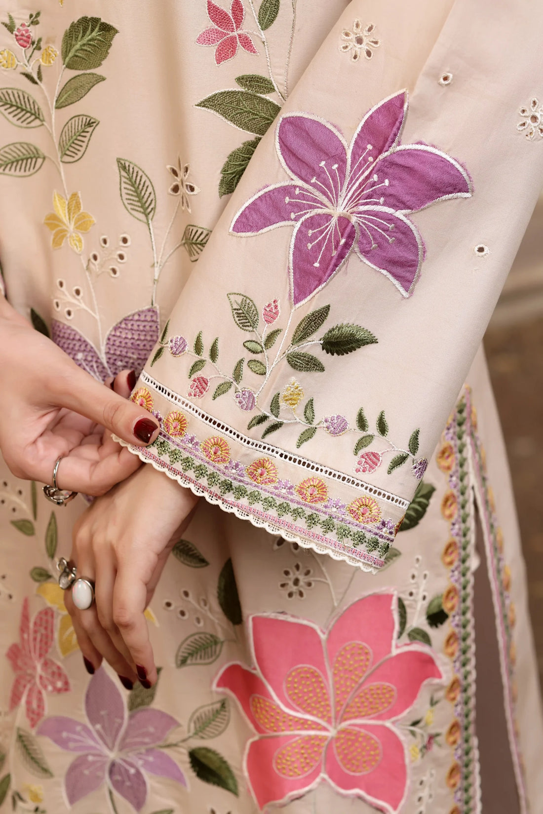 Aneela’s Lawn ‘26 - cream