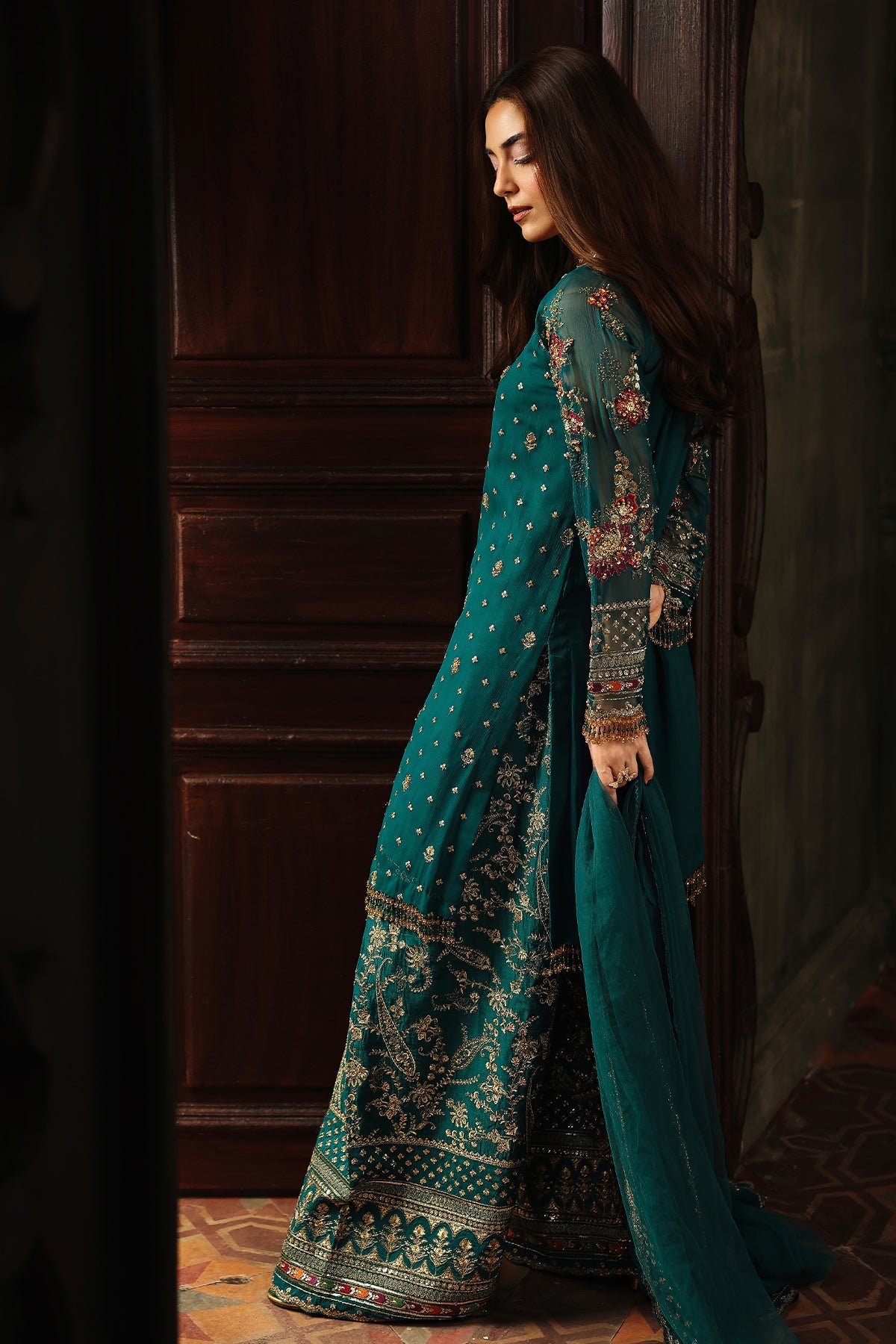 CHARIZMA - EMERALD MAYA ALY