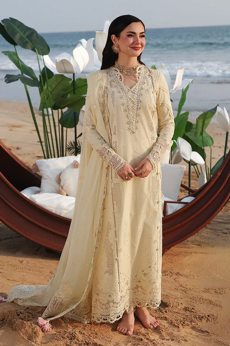 Qalamkar sahil - Lawn (SAFA)
