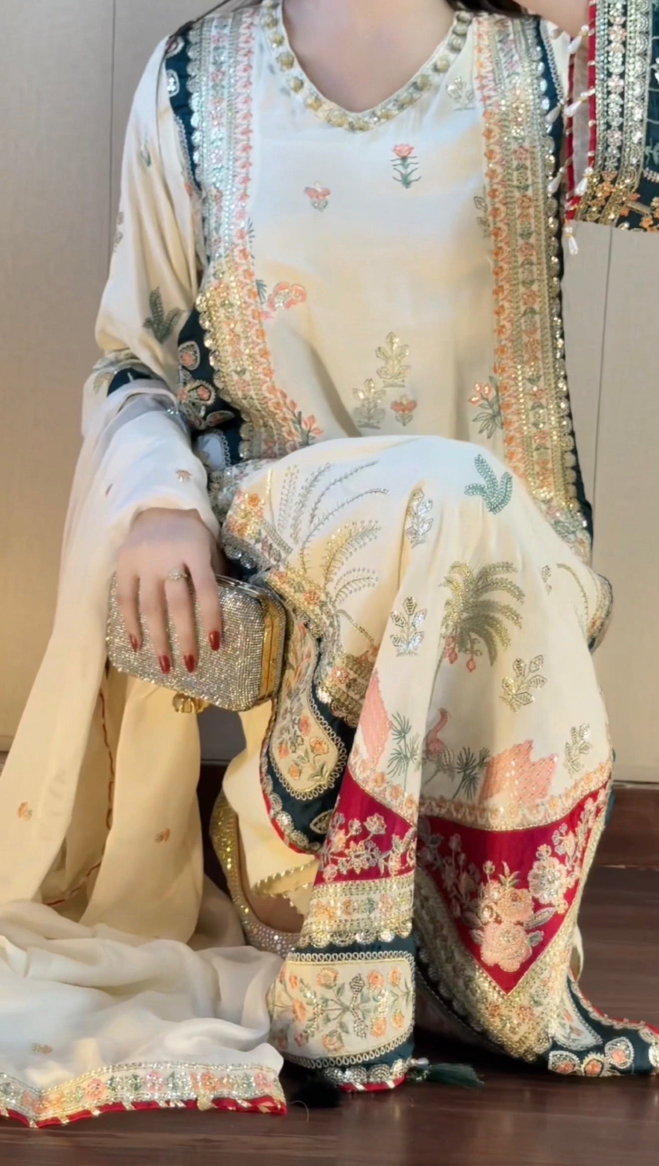 ETHNIC KAFTAN - beige READY TO WEAR