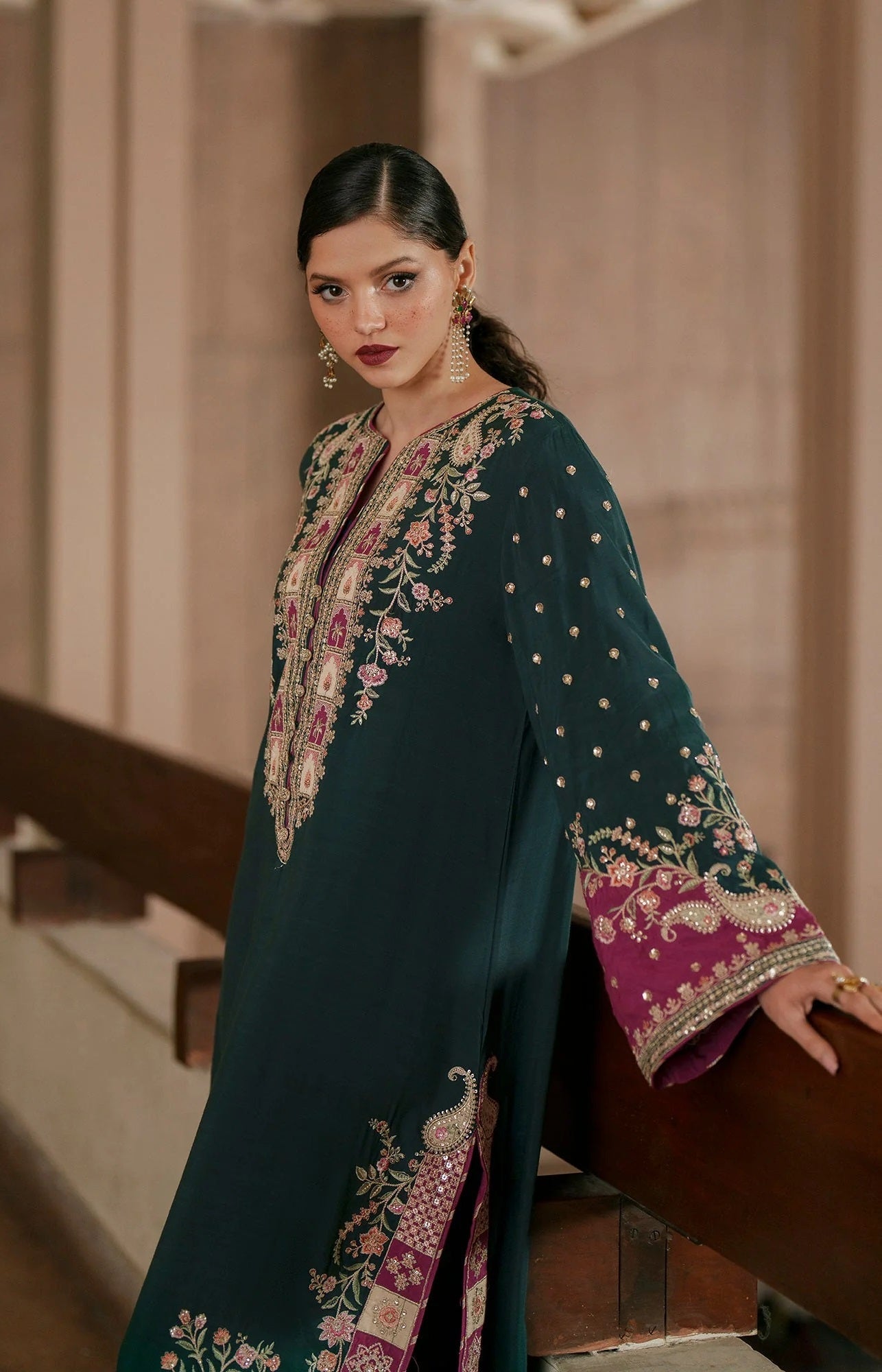 Ethnc kaftan | Zinc green