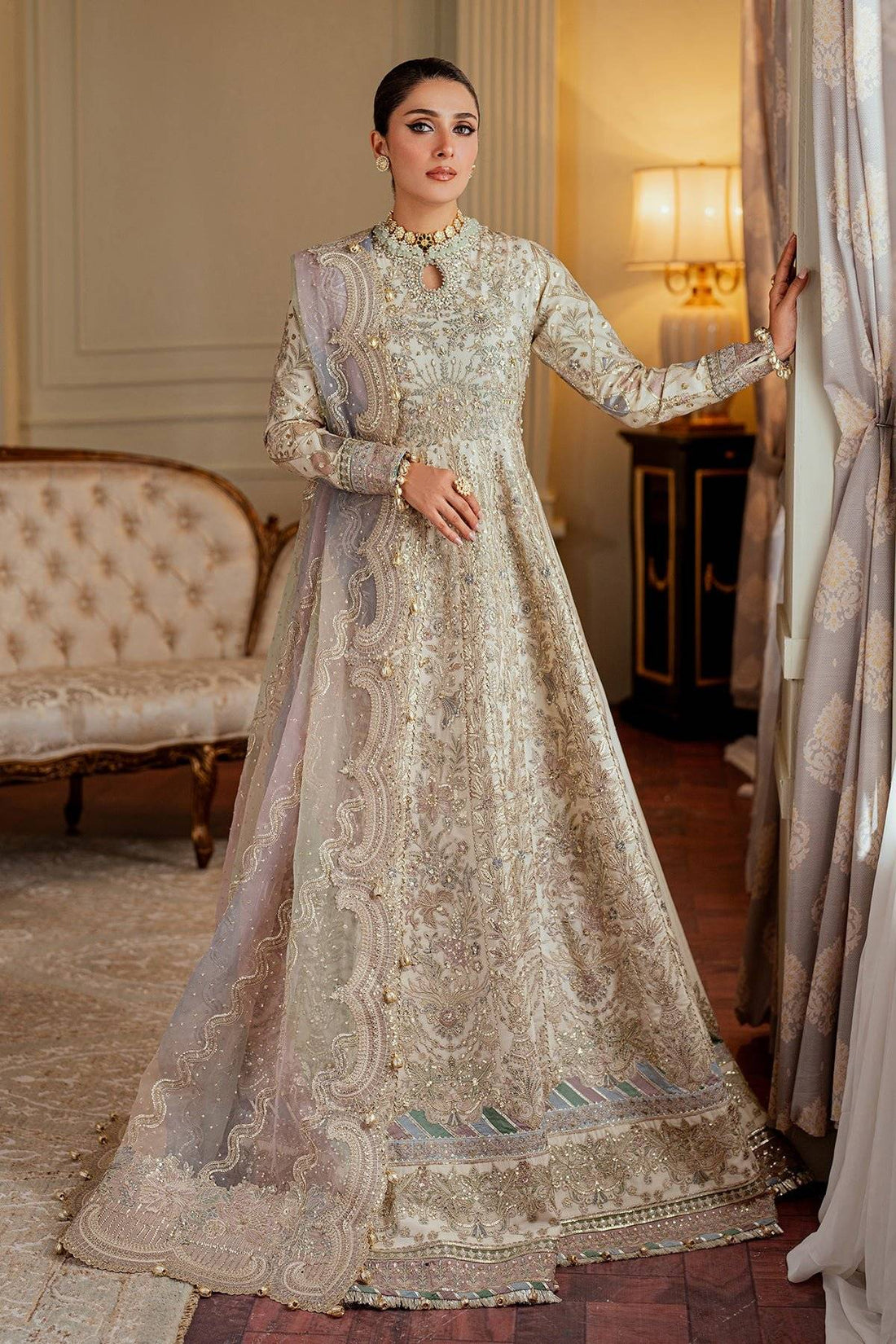 BAROQUE CHANTELLE- D06