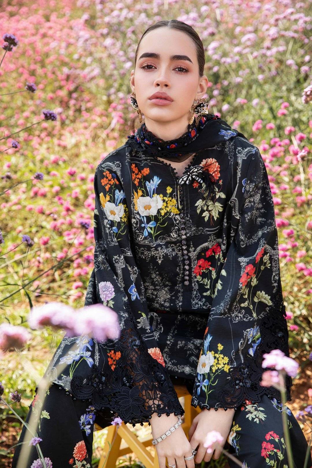 MPRINTS LAWN FLOWY