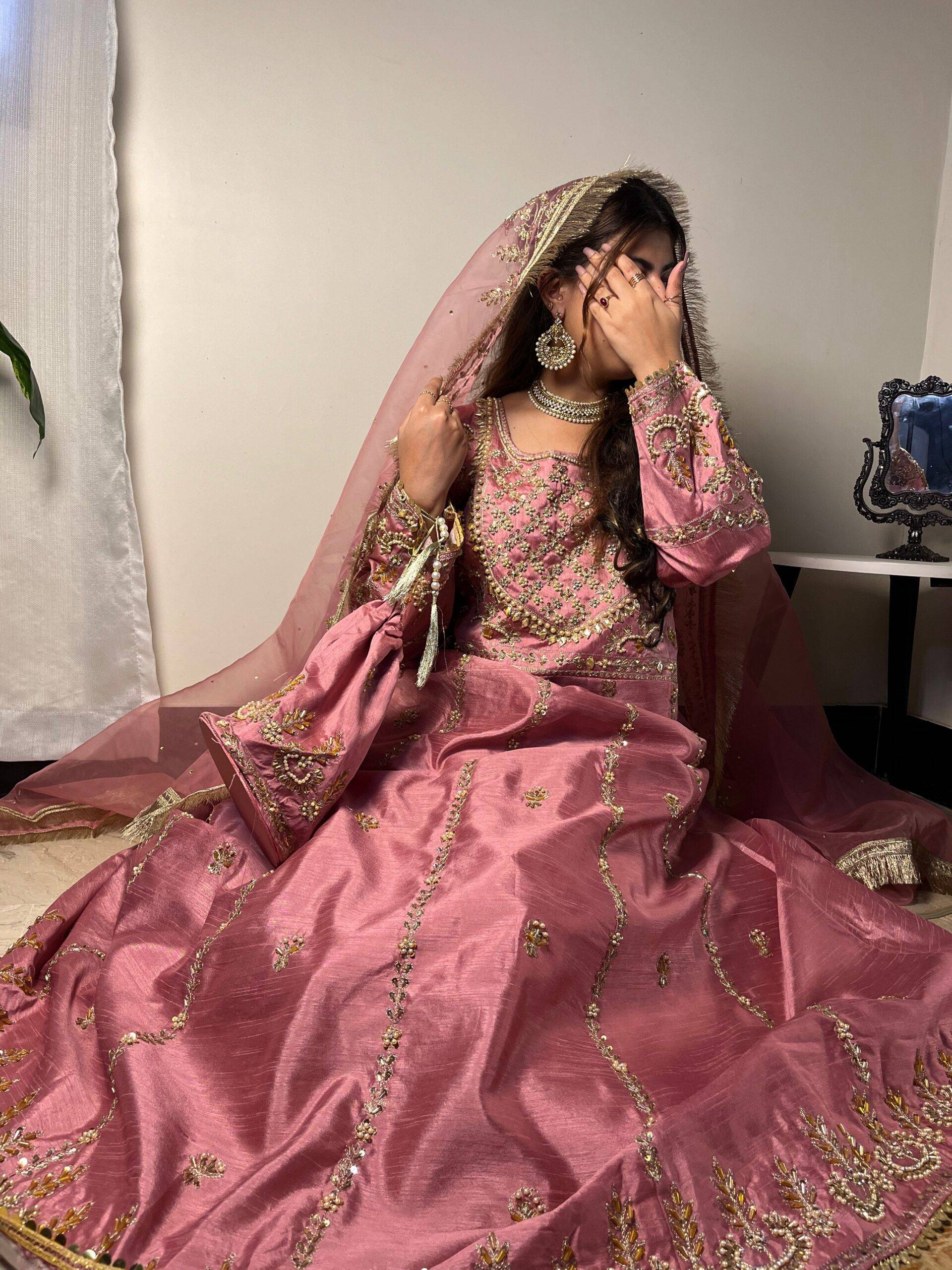 PINKY MAXI WITH POTLI