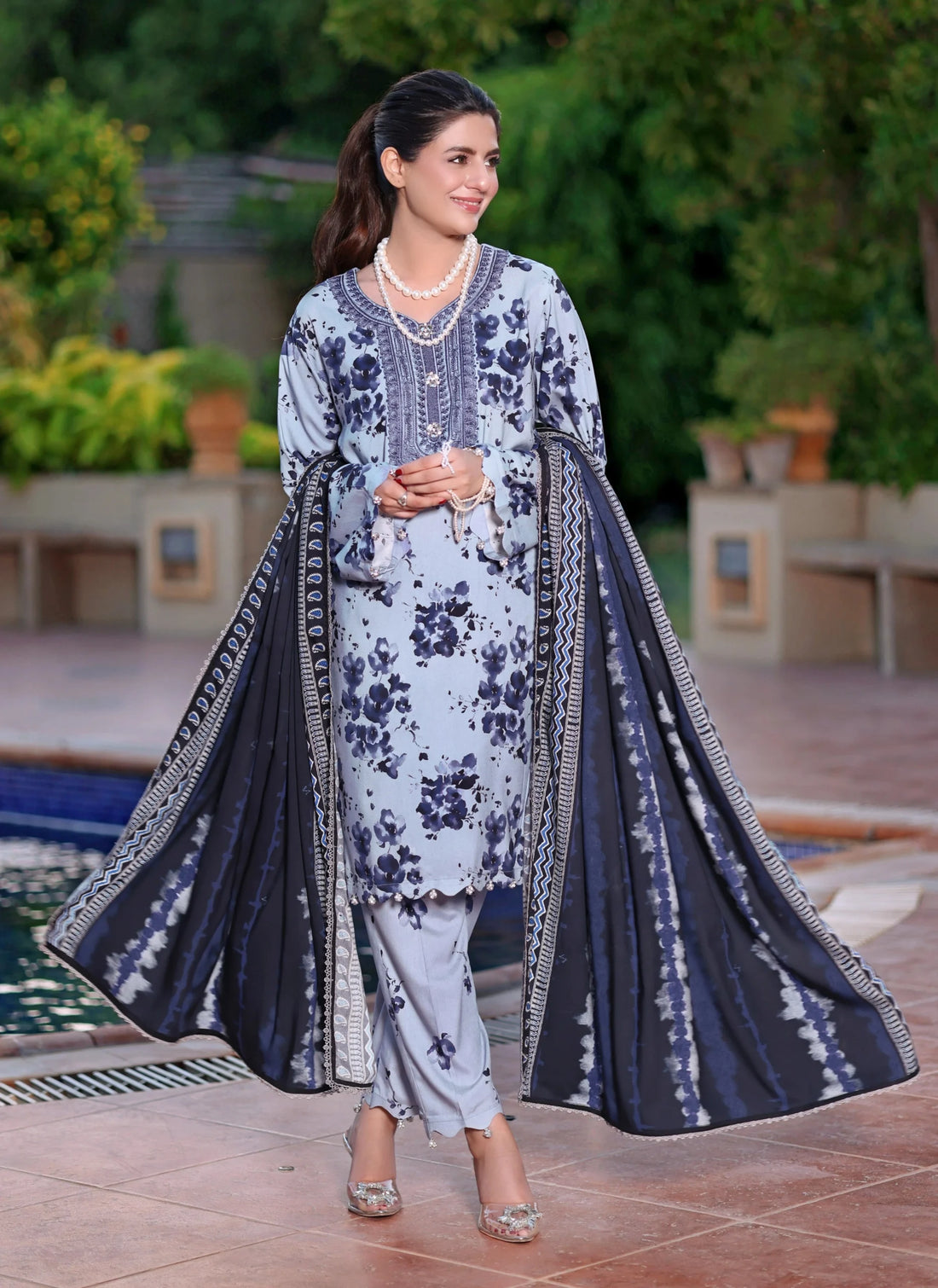 ANEELA’s LAWN | indigo