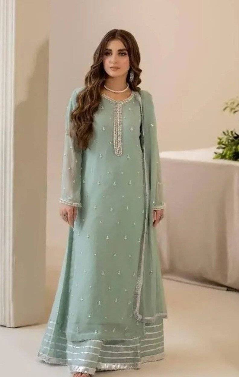 Minty Green Pehnawa Pearls Chiffon Partywear