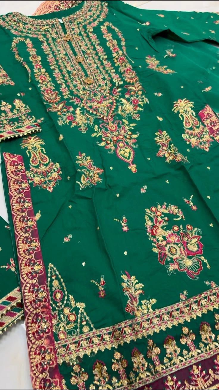 READY TO WEAR - LAWN GREENRY