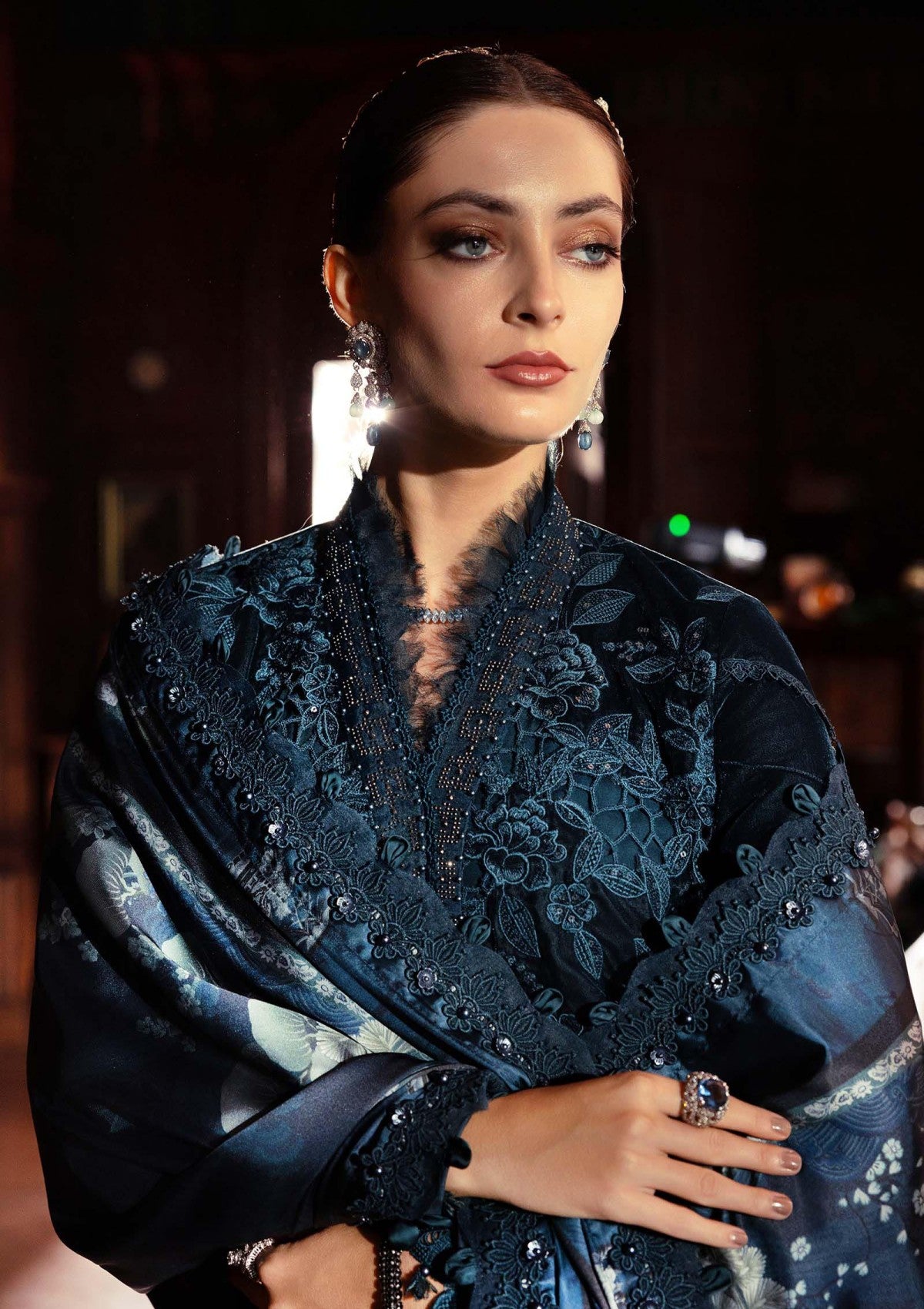 M.B luxe | Winter LASER VELVET