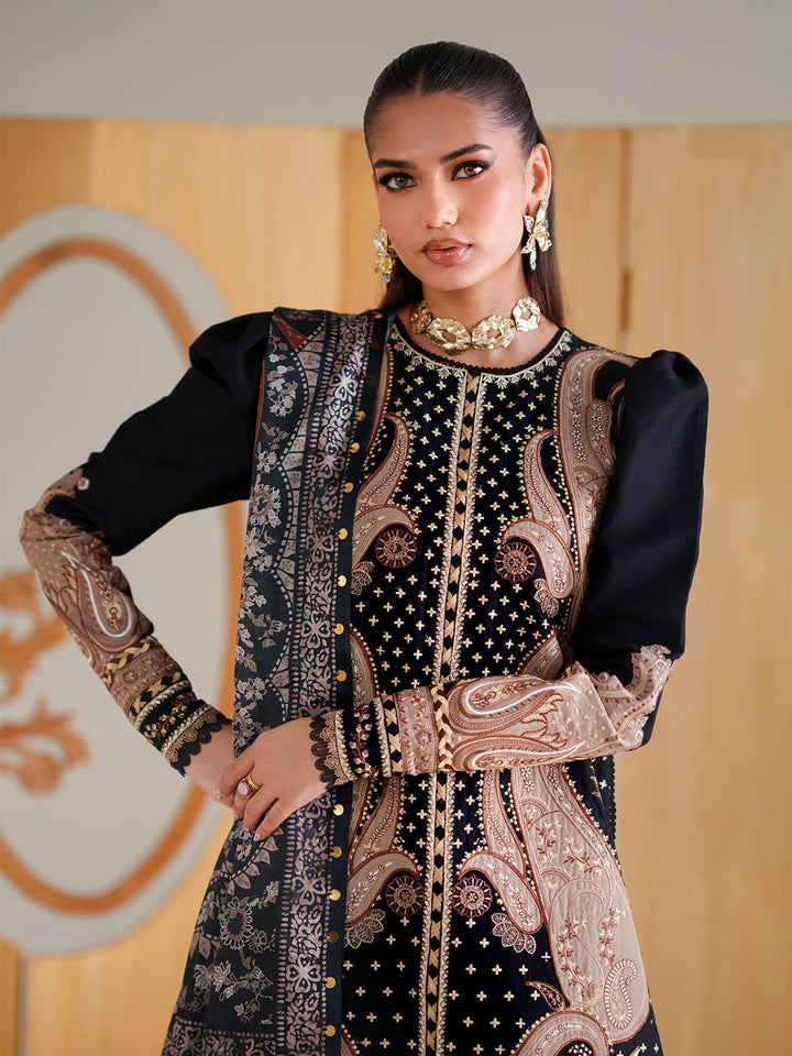 Binilyas Lawn - Qeeri