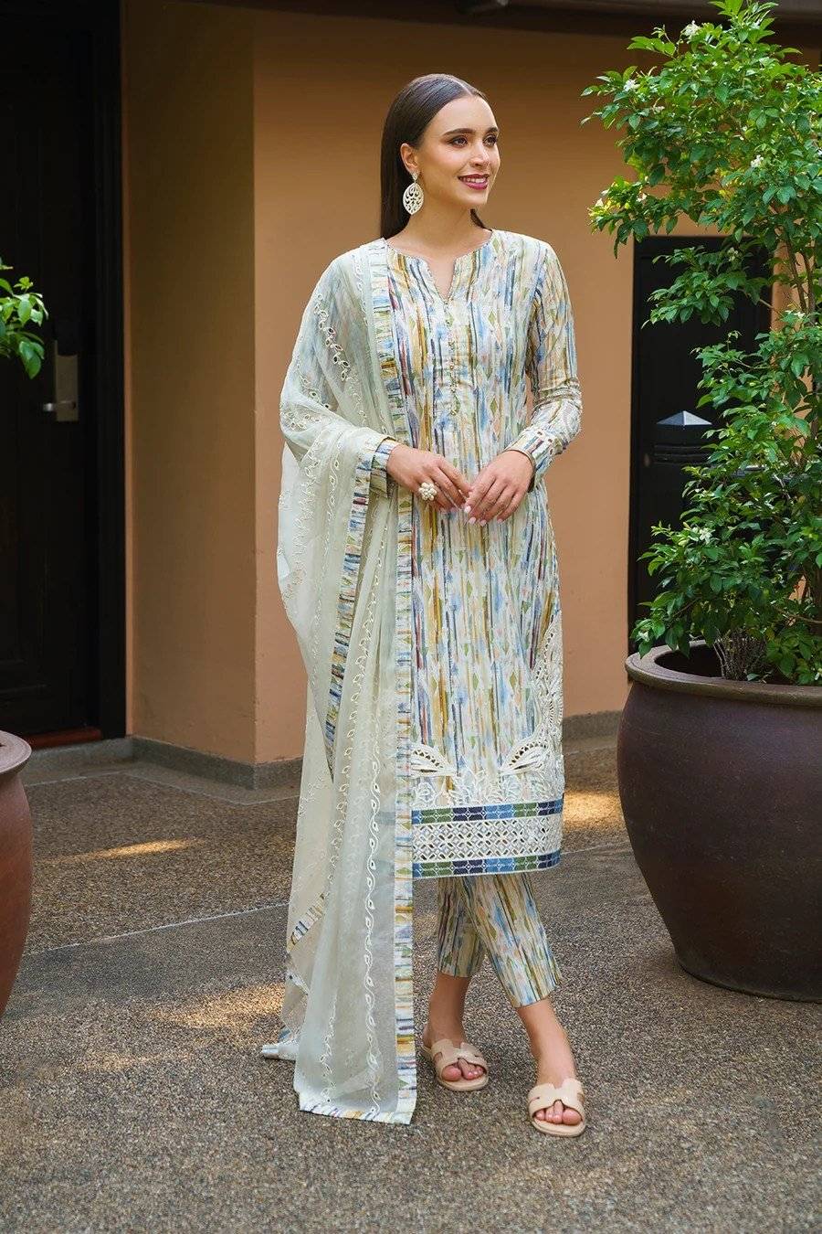 IZNIK LAWN - Ash beige