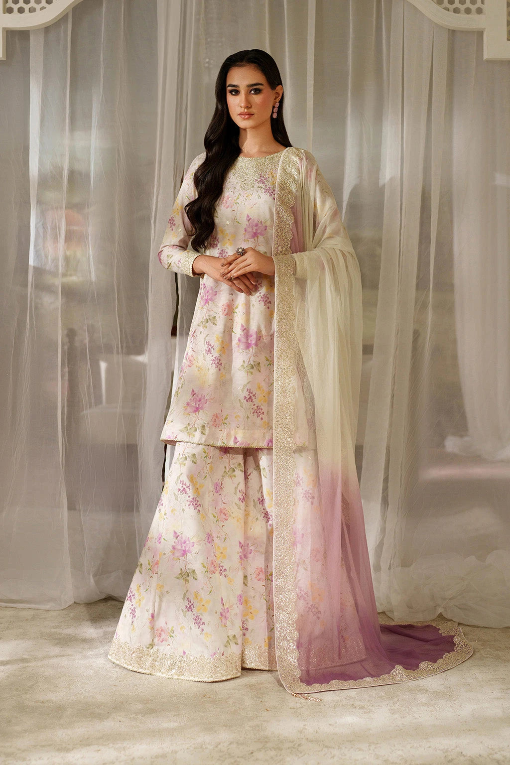 Iznik Lawn | Summery flory