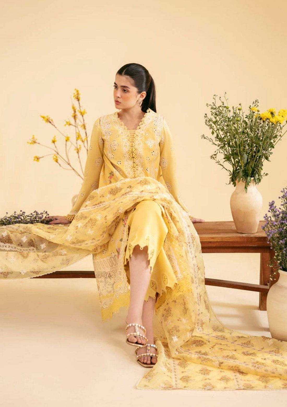 QALAMKAR QLINEKARRI ZHAIN LAWN
