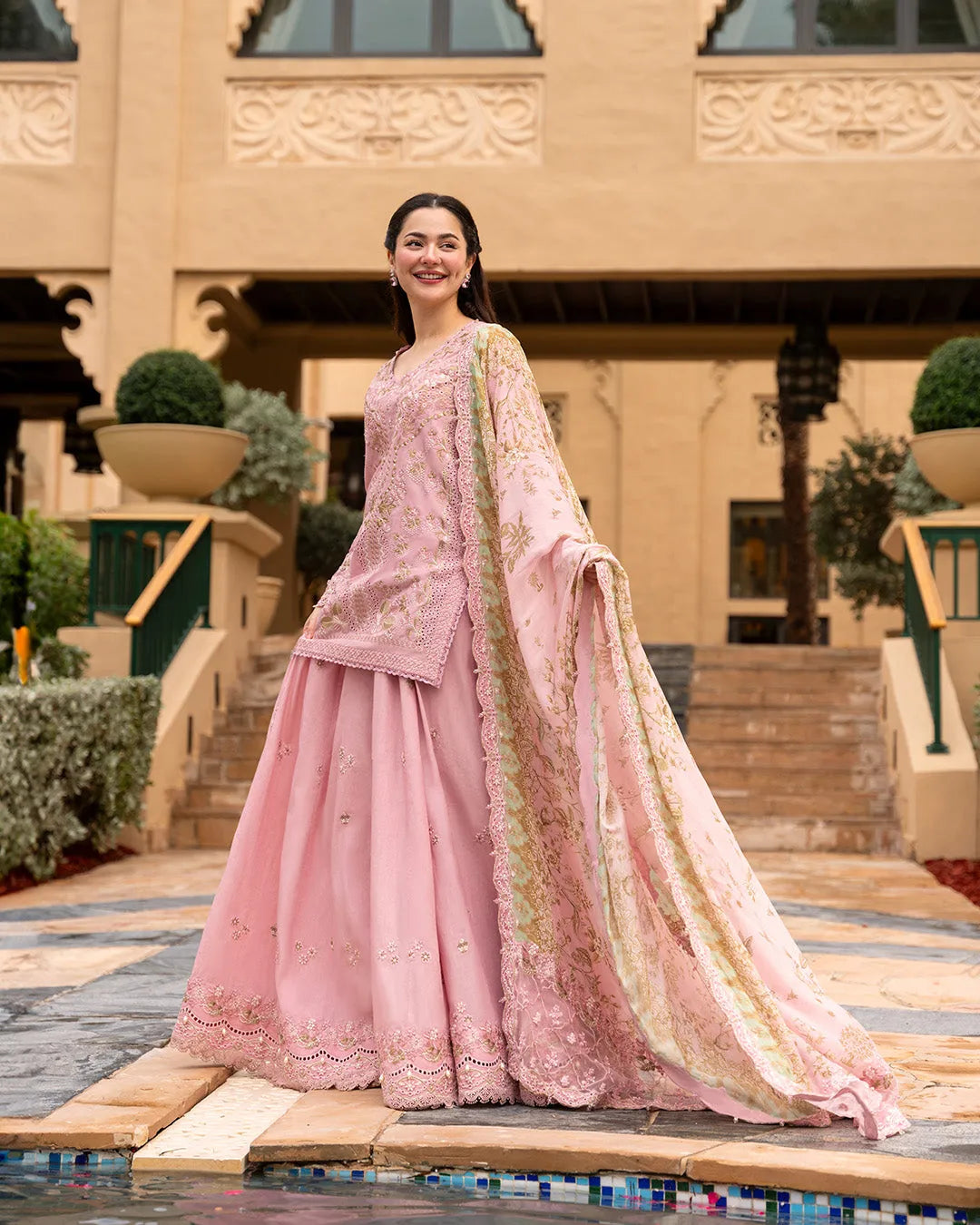 Faiza saqlain / Lawn Asja