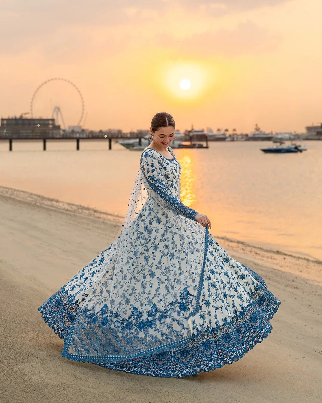FAIZA SAQLAIN - jehona blue Lawn