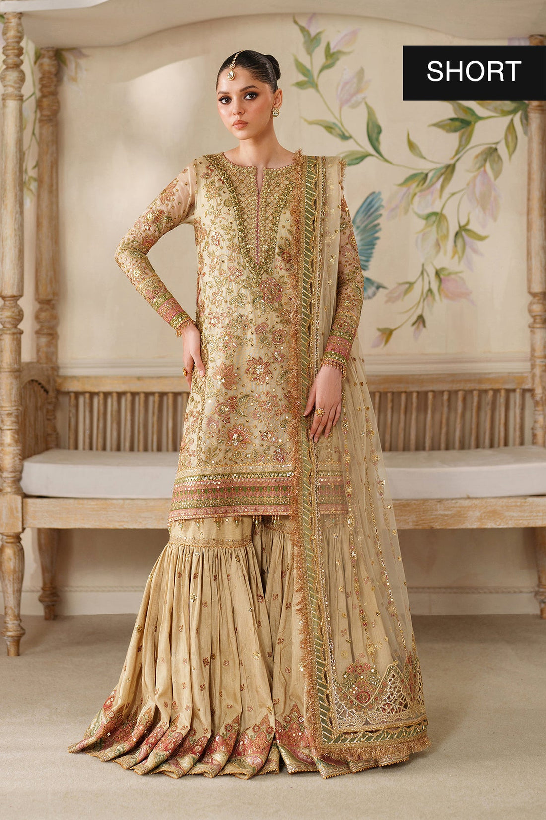 Baroque | Chantelle | sand