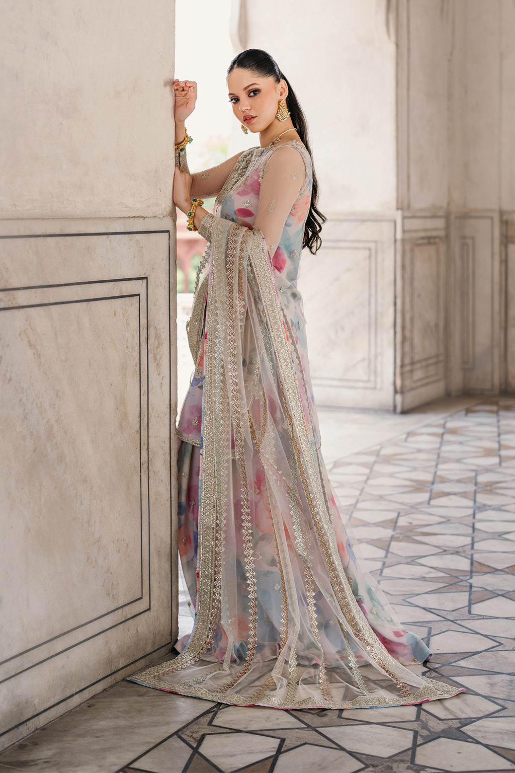 IZNIK LAWN BEIGE MULTI