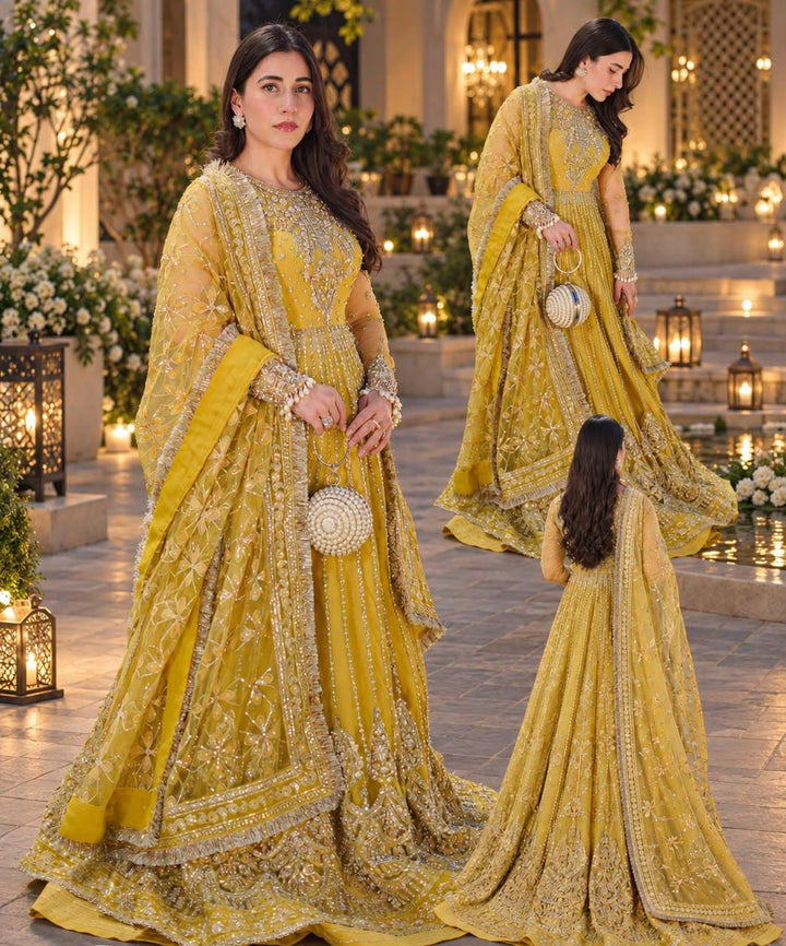 Aneela’s Mehndi mayu maxi