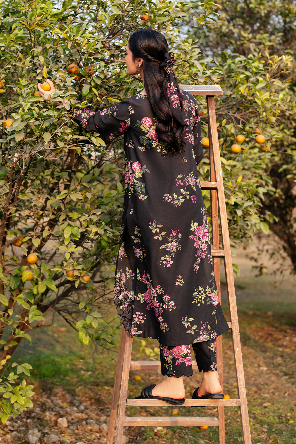IZNIK LAWN - VOILA