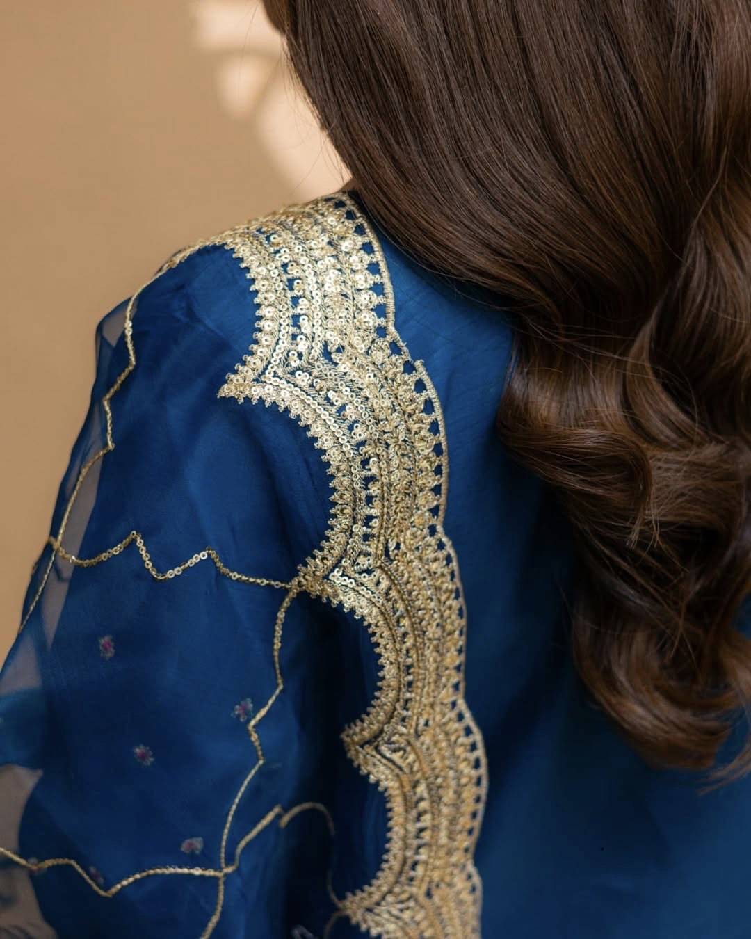 Exquisite Teal Kattan Silk Ensemble