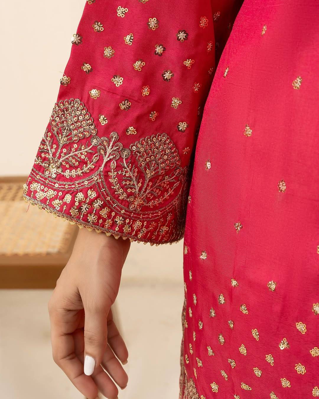 HOT PINK FARSHI