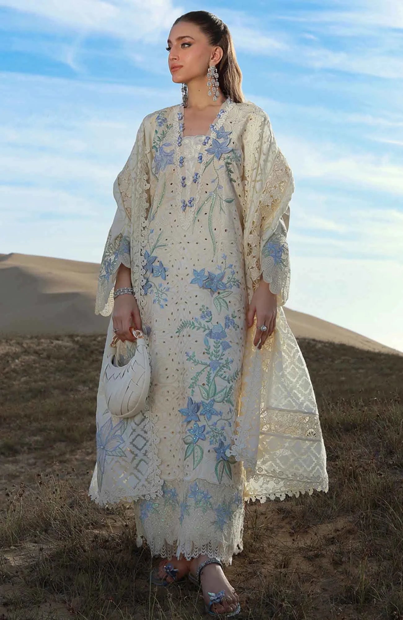 Rangrasia Lawn - Nooreh 26