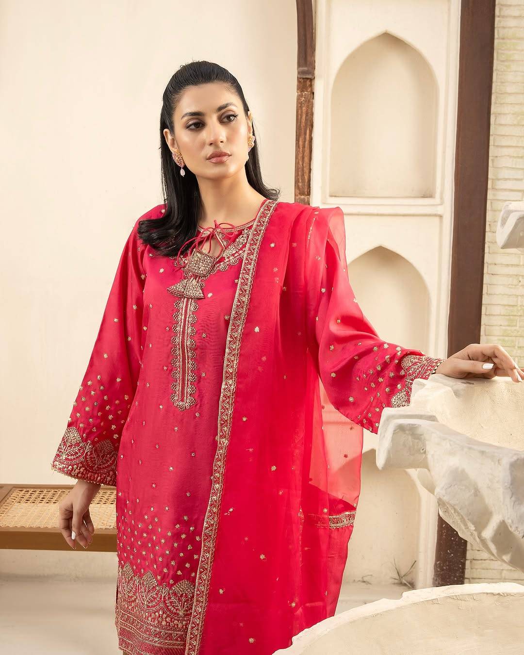 HOT PINK FARSHI