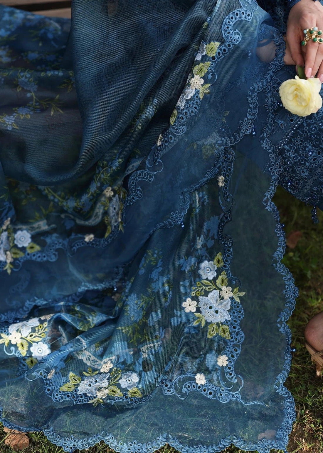 SARDINIA Blossom Blue