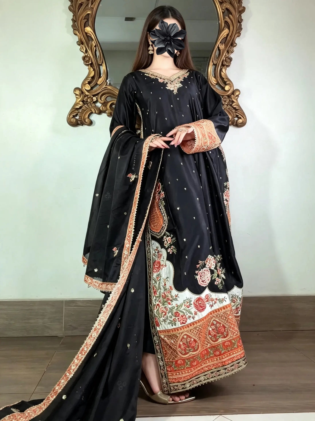 Black flower ethnic kaftan