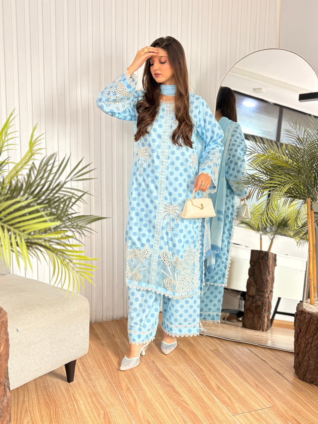 Polka Breeze blue pearls pret