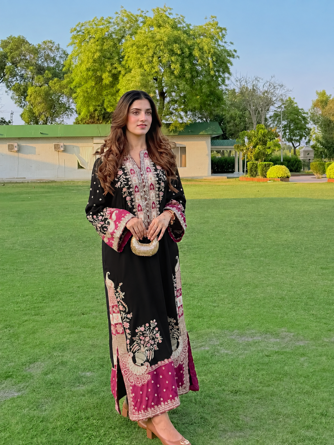 Ethnc - BLACK kaftan - kanwal