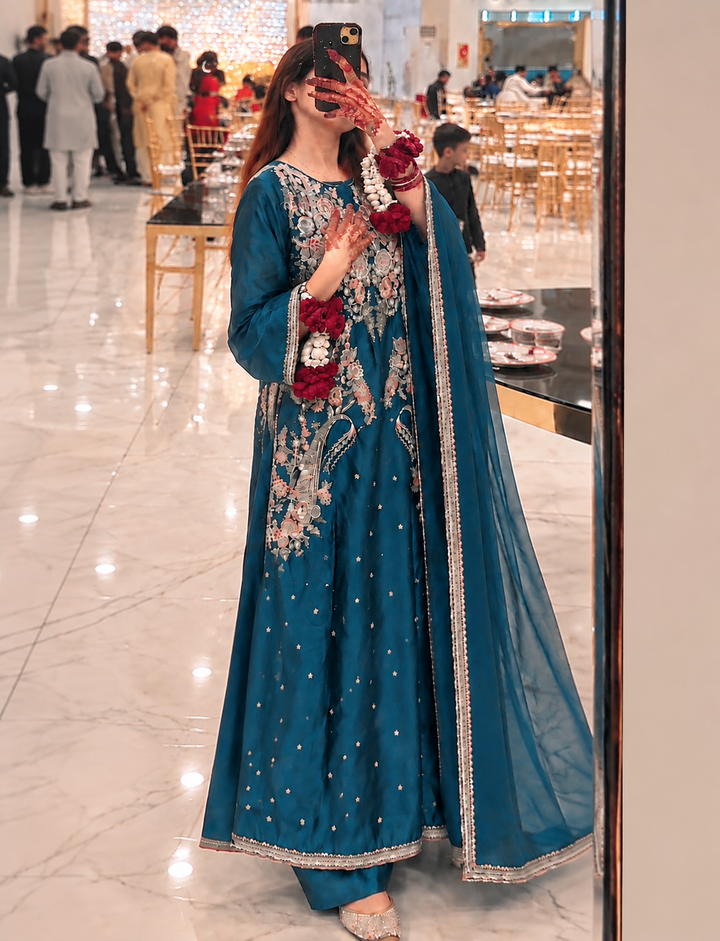 Peacock- Pret Kaftan