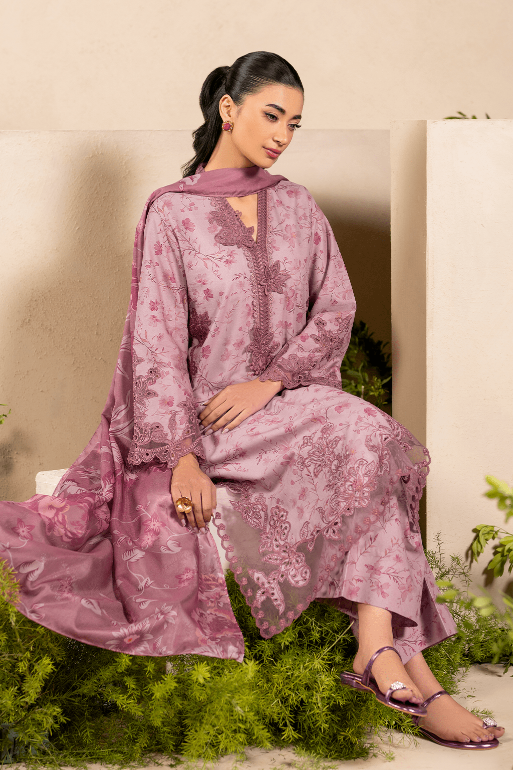 IZNIK LAWN - Tea pink - 04