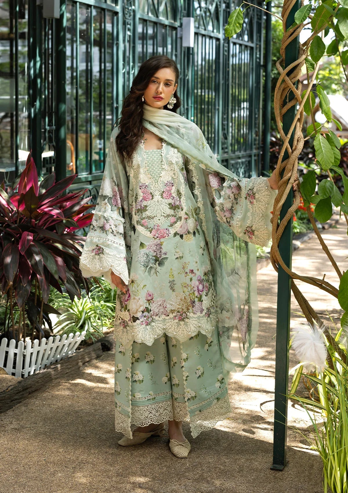 Elaf Lawn - mint meadow