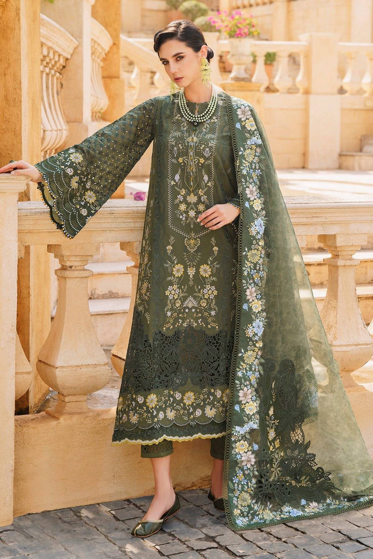 BAROQUE LUXURY LAWN SPINISH