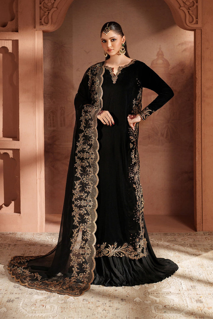 Iznik - gold pearls Velvet