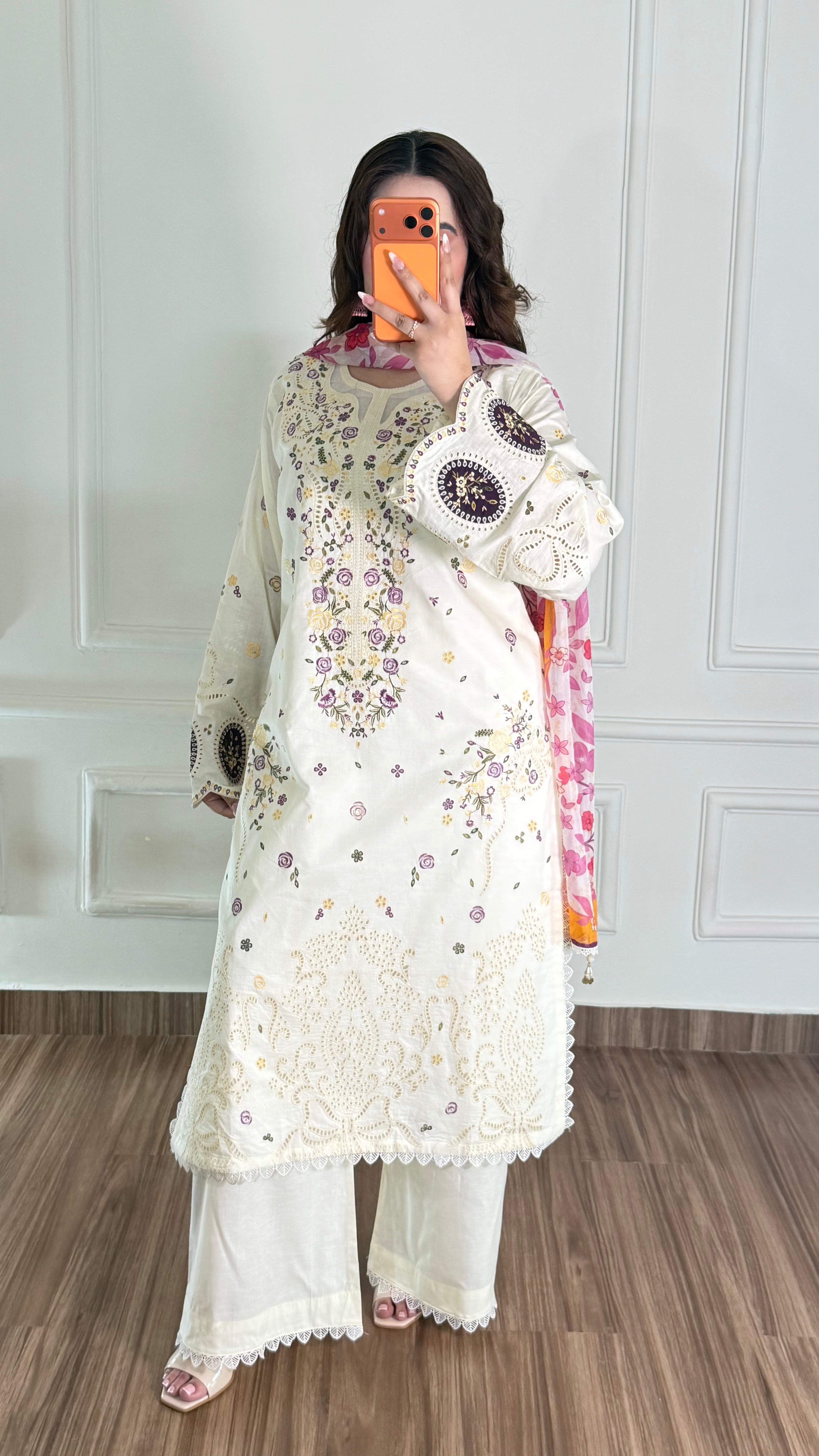 Snow Prism Rainbow Veil