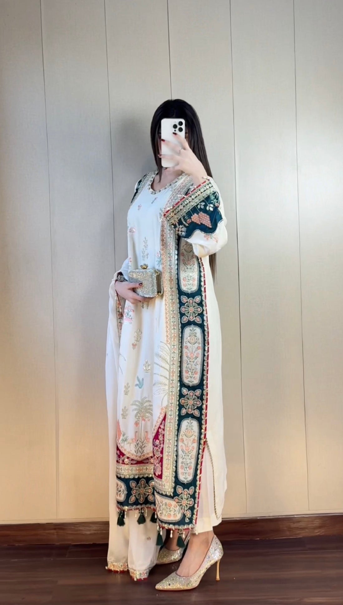 ETHNIC KAFTAN - beige READY TO WEAR