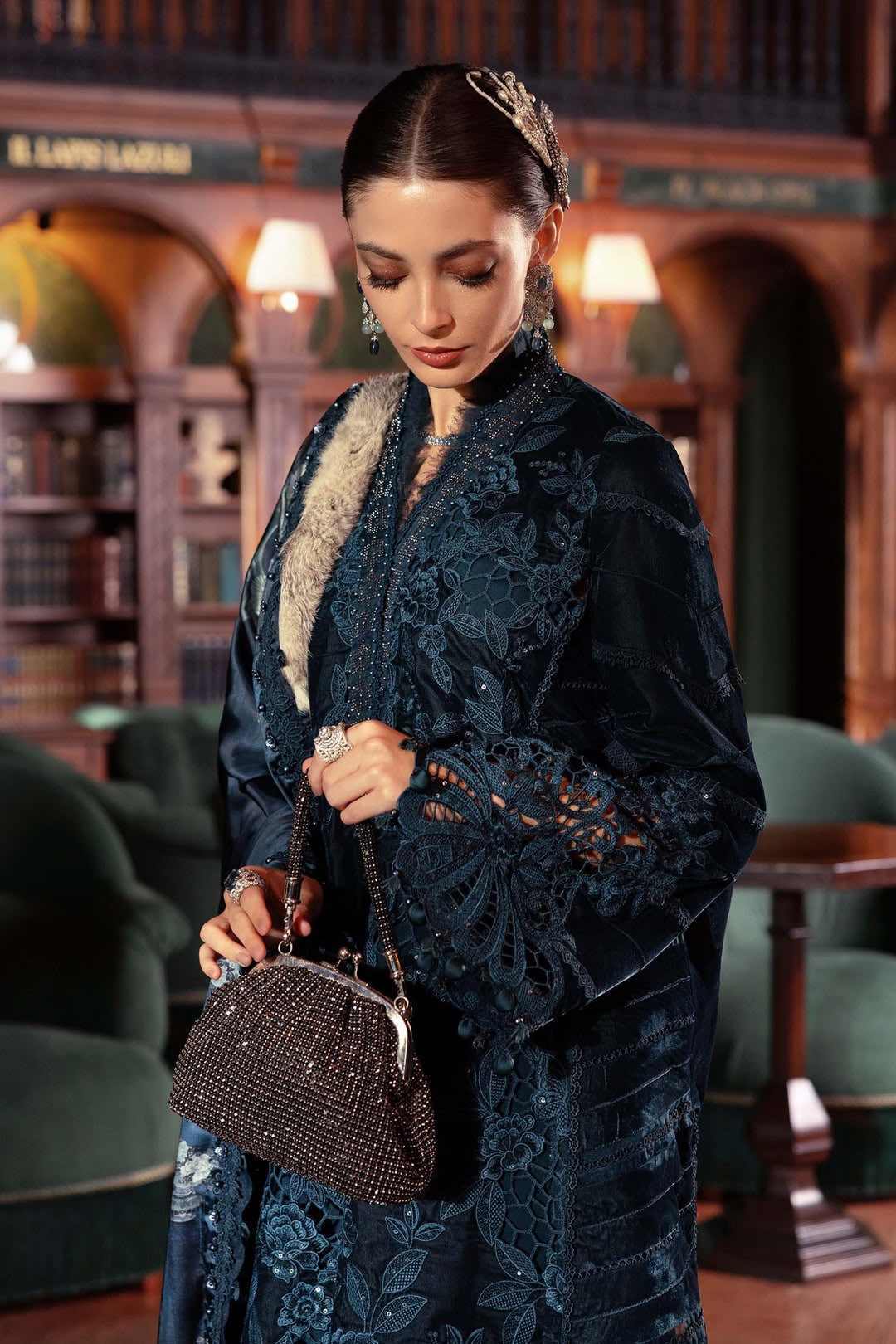 M.B luxe | Winter LASER VELVET