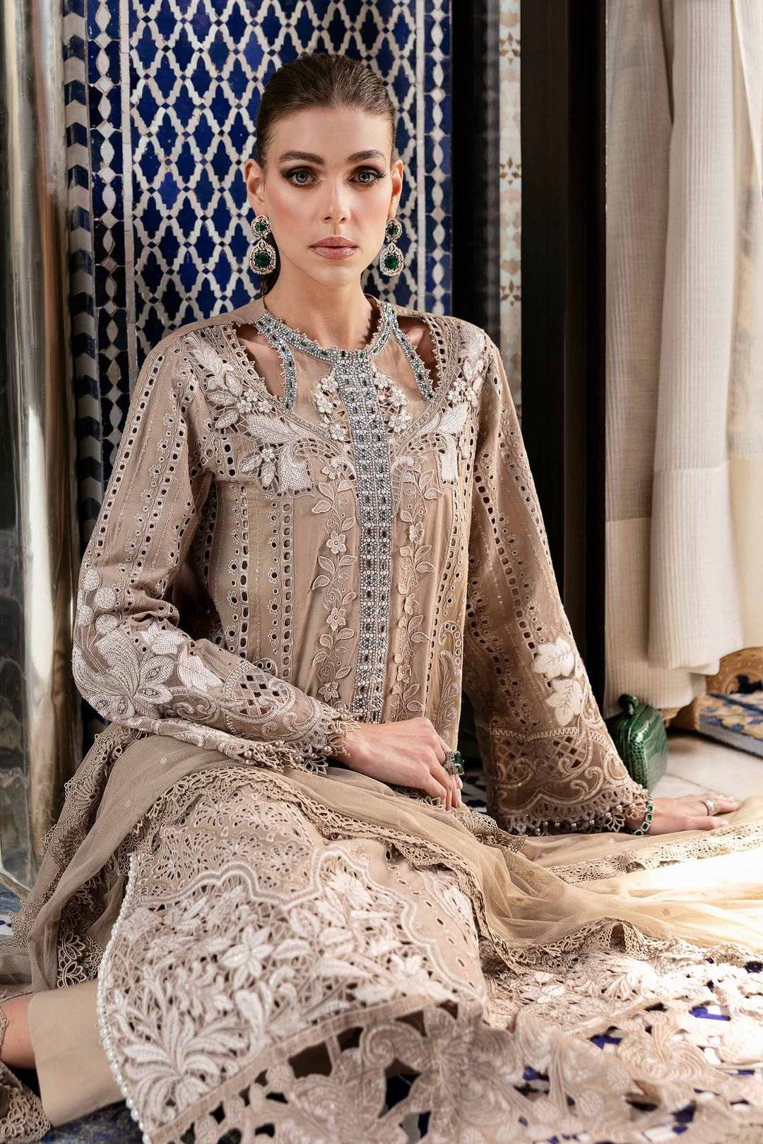 M.B LUXE LAWN (Toffee)