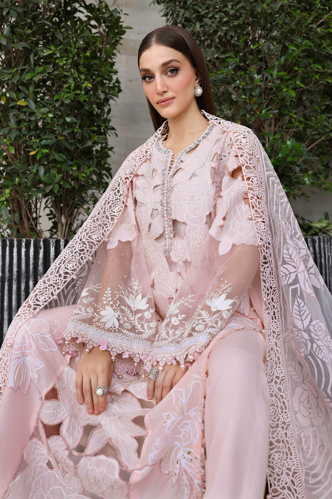 Maria.B - Laser pink lawn