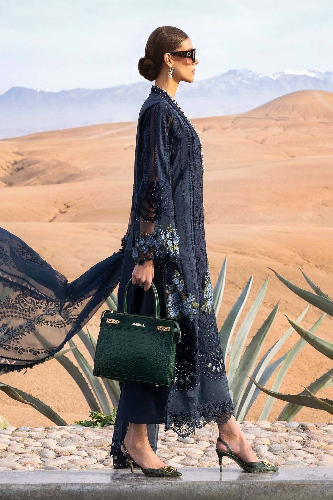 M.B LUXE LAWN ( MOROCO BLUE)