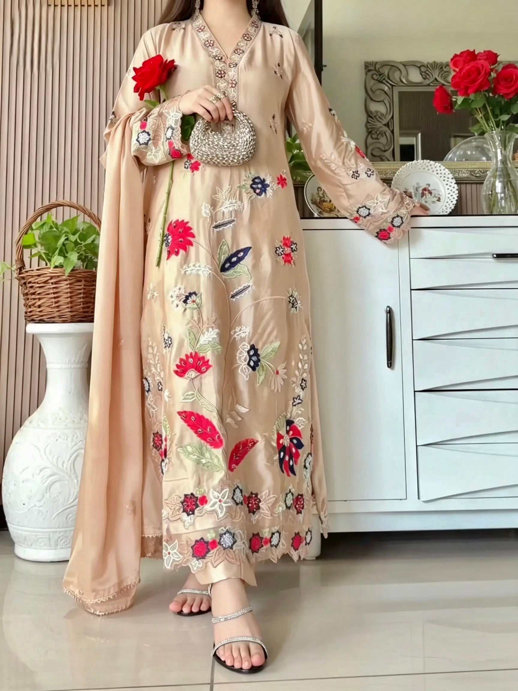 Noor e gul golden kaftan