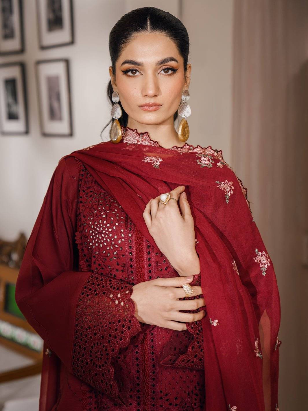BIN ILYAS DILARA RED LAWN
