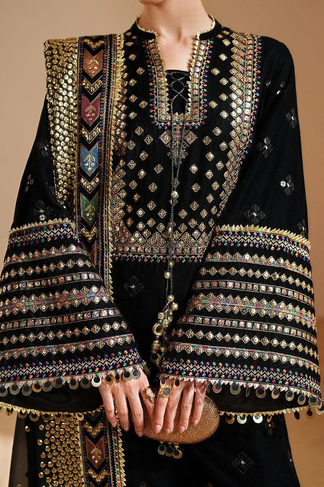 JAZMIN VELVET - Gold Glimmers