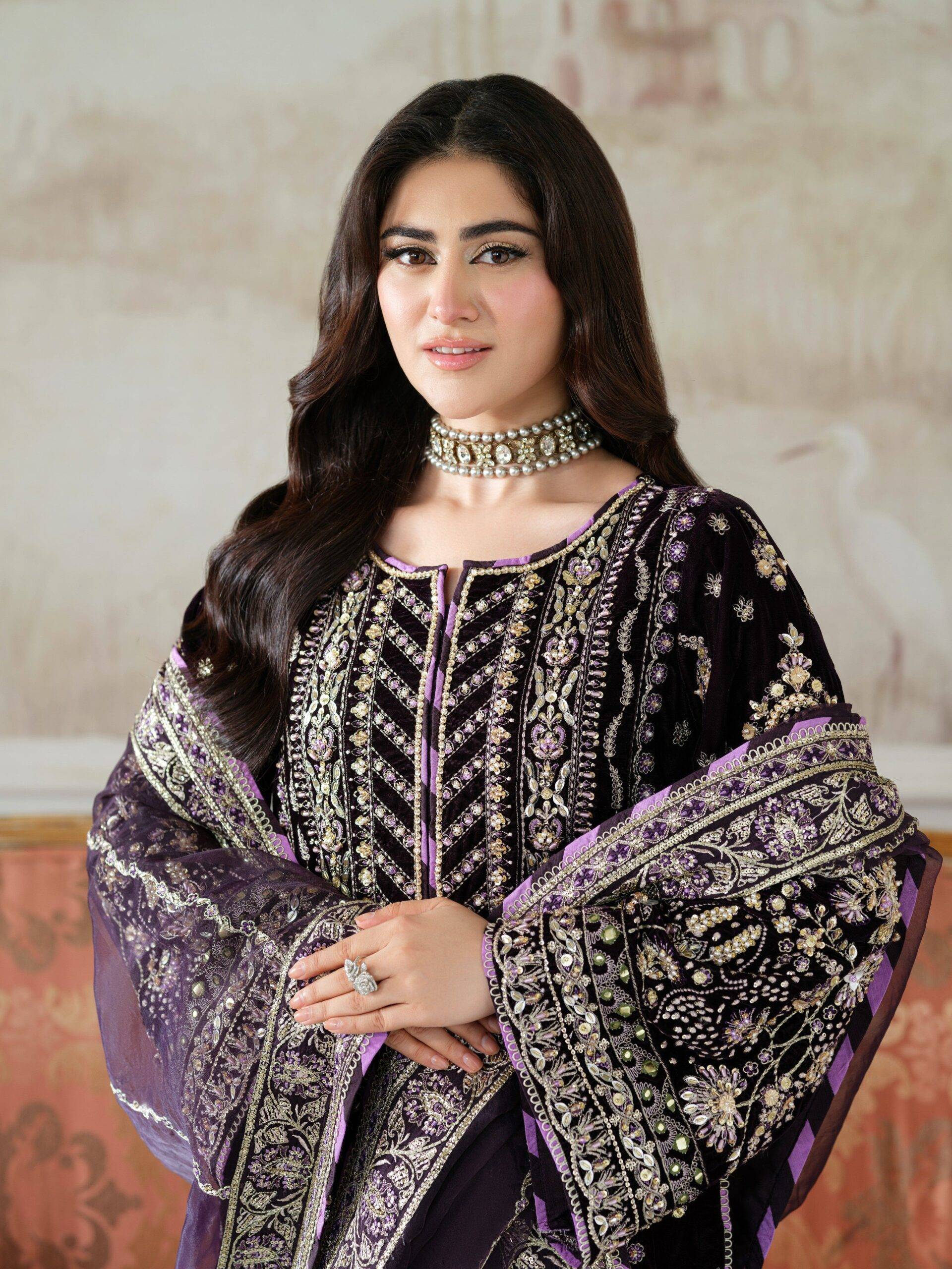 Aneela’s Plum Velvet 08